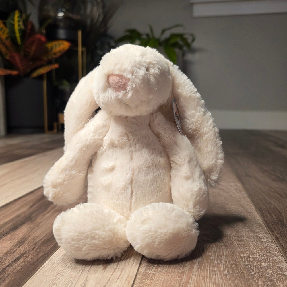 Jellycat Bashful Cream Bunny Plush Medium NWT BAS3BC Soft Stuffed Animal Toy
